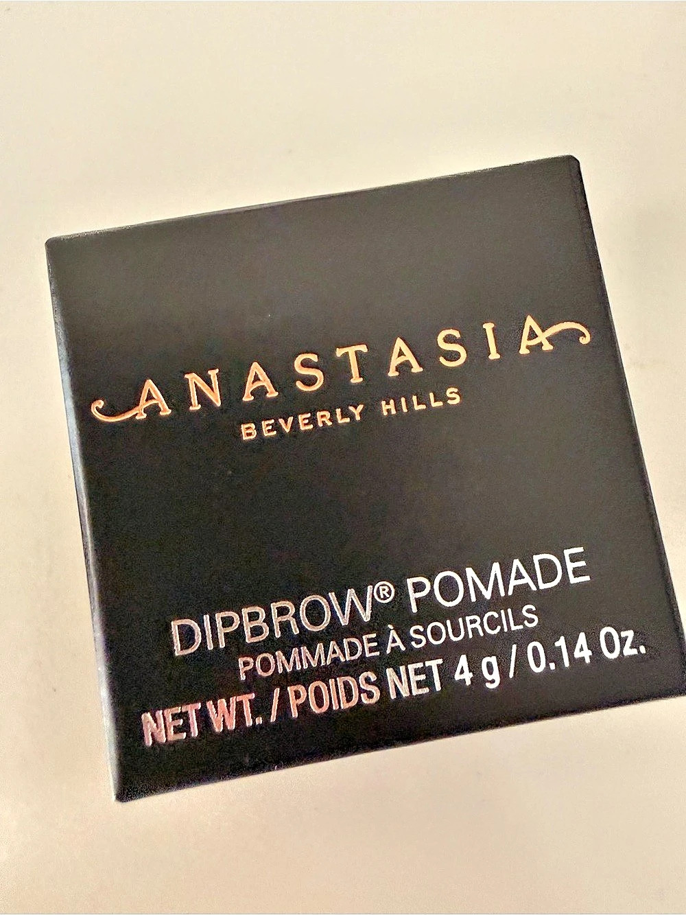 Anastasia Beverly Hills Dipbrow Pomade Medium Brown NWT